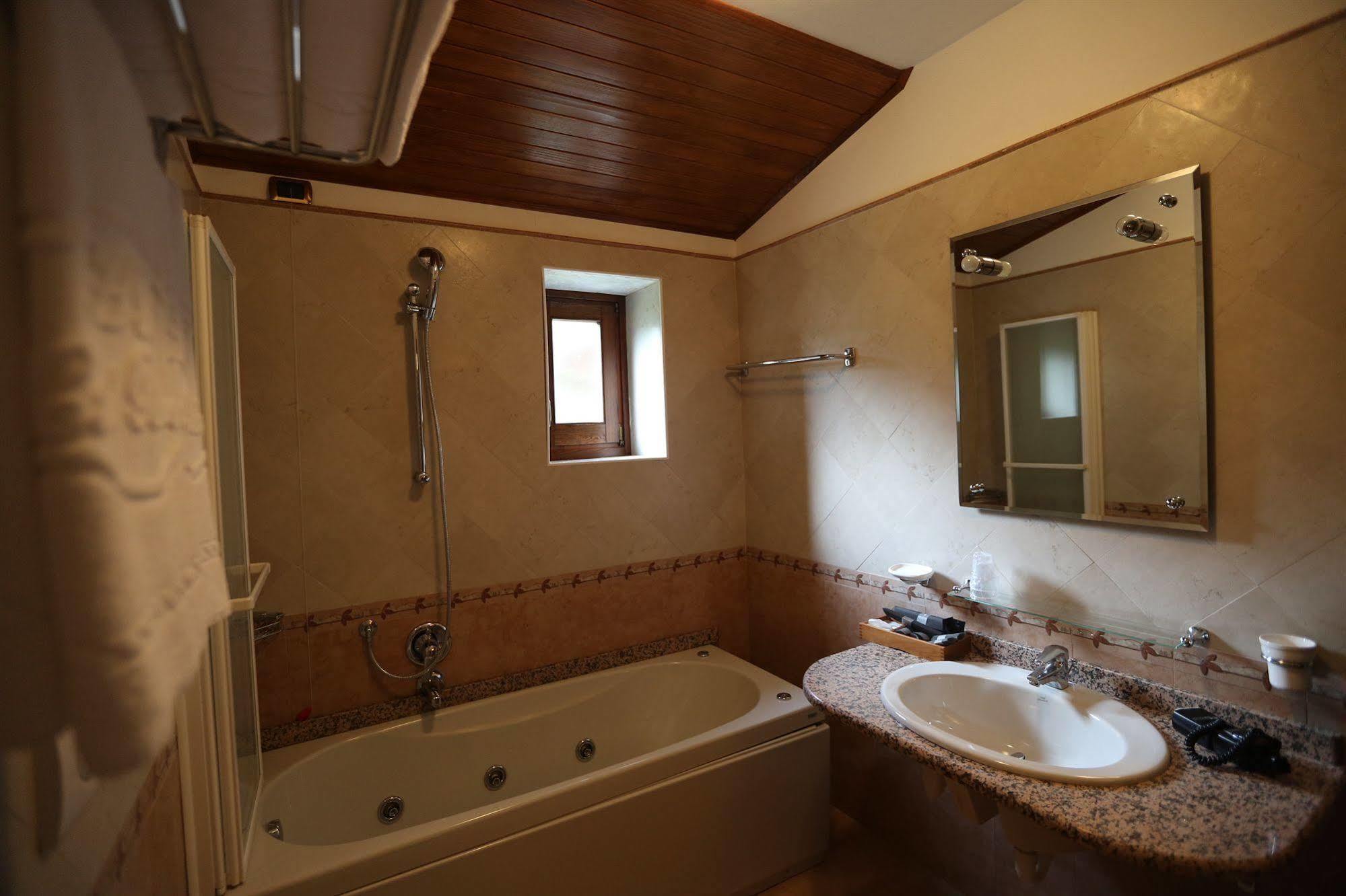 Hotel Belvedere Sestriere Eksteriør billede